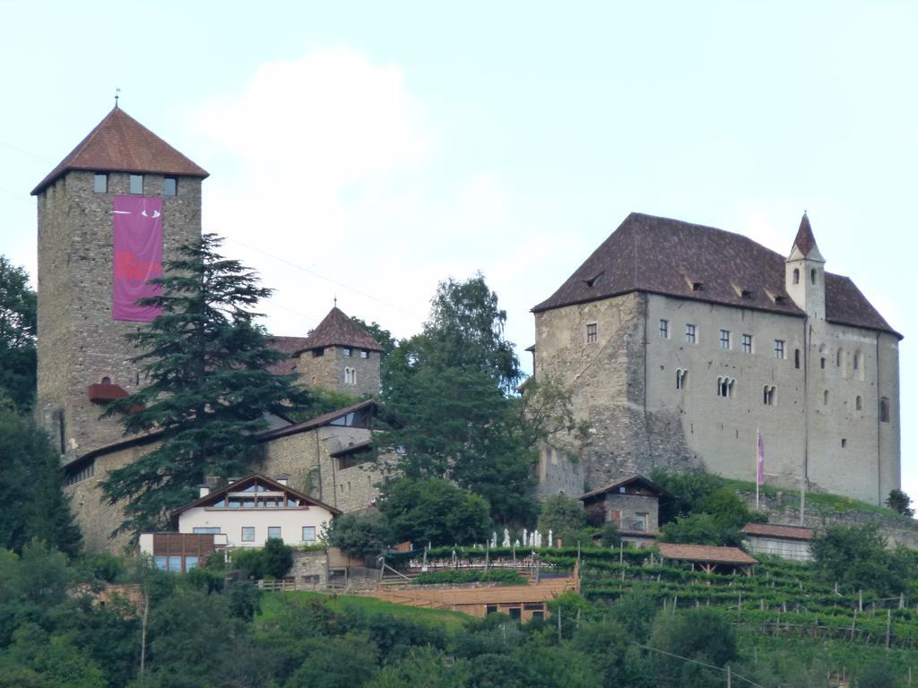 Pension Hauenstein Algund Buitenkant foto